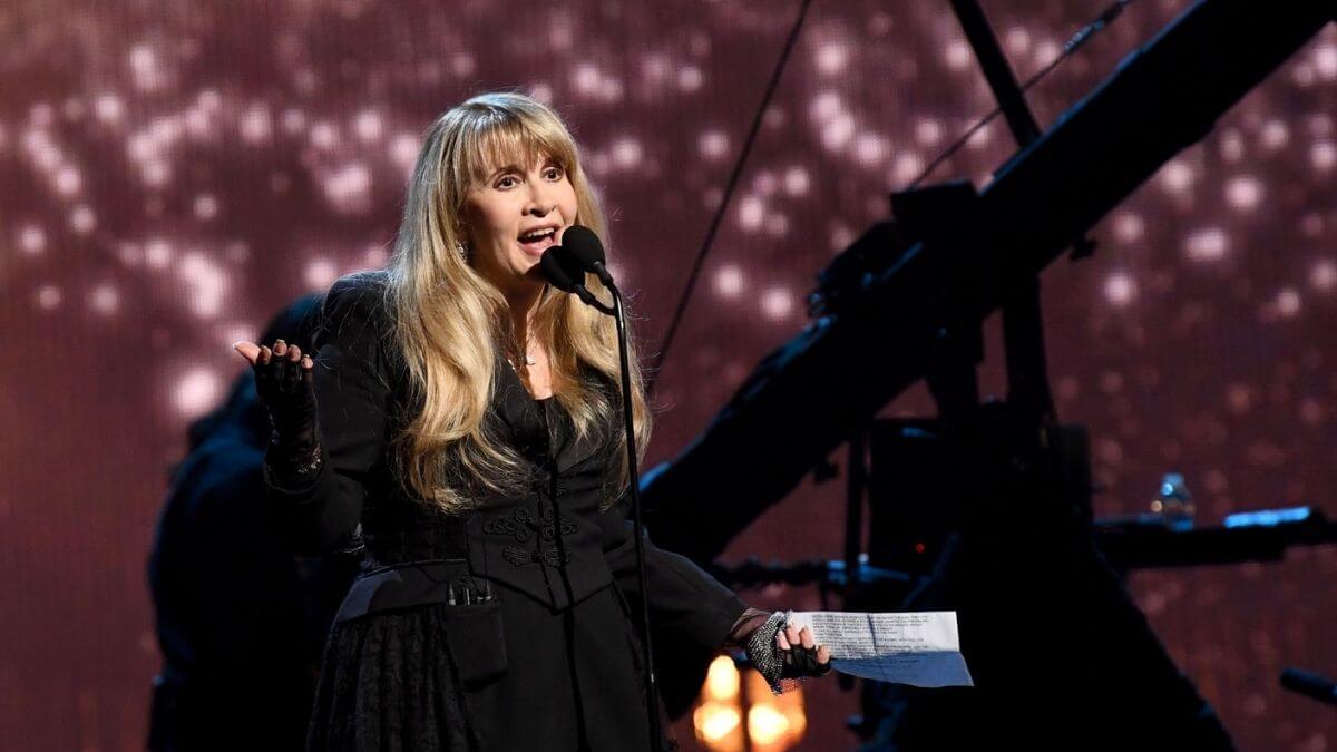 Stevie Nicks Shared The 'Top Priority' That Fixed Her 5 P.M. Wake-Up Time