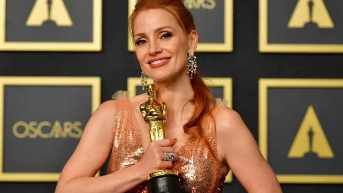 Armageddon Time Surprise Cameo Features Jessica Chastain as Maryanne Trump