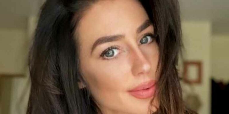 Who Is Eliza Rose Watson? How Old Is She? Age, Height, Weight