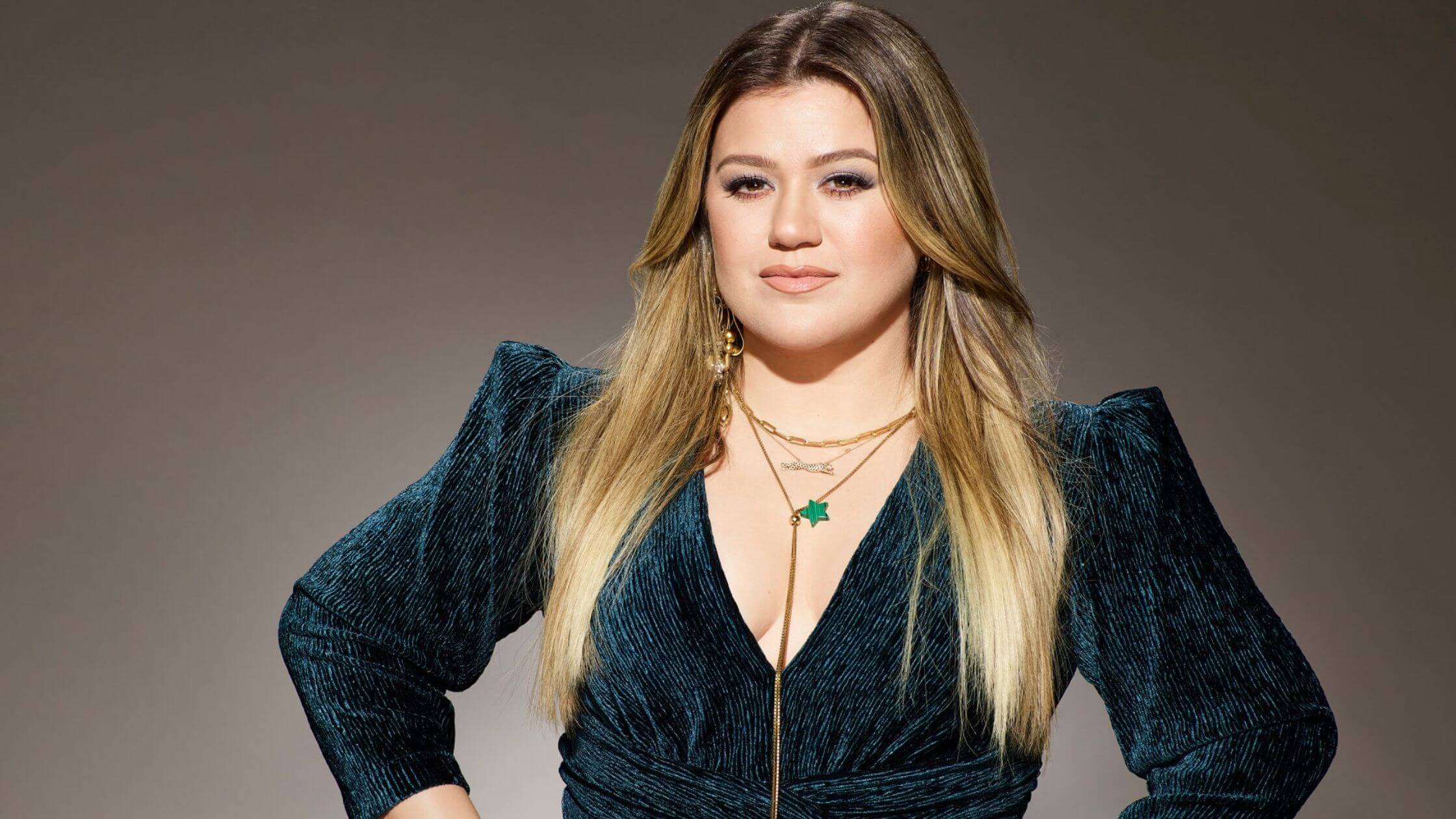 Why Did Kelly Clarkson Almost Cry On Her 1st Mother's Day After Her Divorce