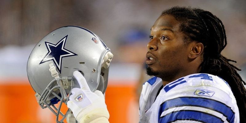 Marion Barber III, A Former Running Back For The Dallas Cowboys, Passed Away At The Age Of 38