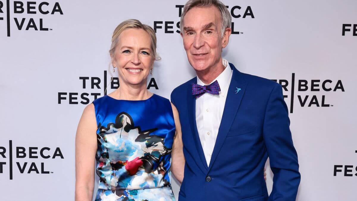 Bill Nye Is Married! Journalist Liza Mundy And Bill Nye Wed In A Private Outdoor Ceremony
