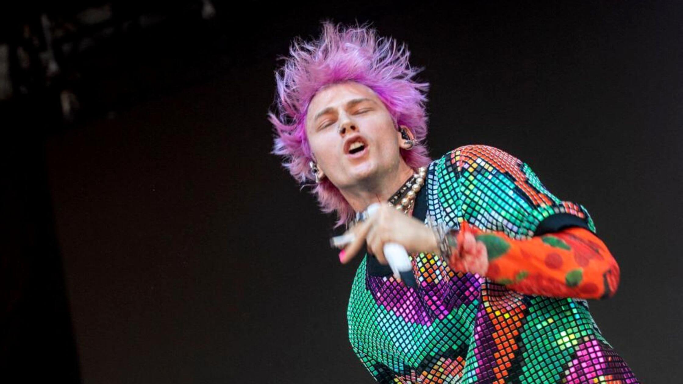 Machine Gun Kelly Ruined Last Moments Of Bonnaroo 2022!