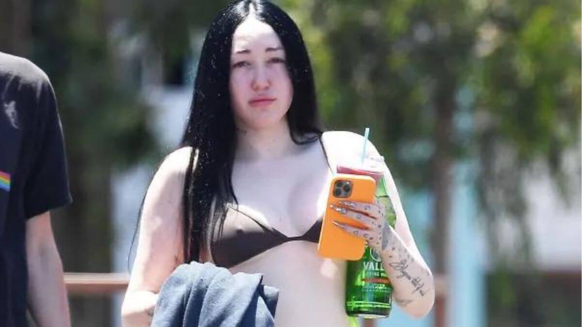 Noah Cyrus Sizzling Tiny String Bikini Look At LA