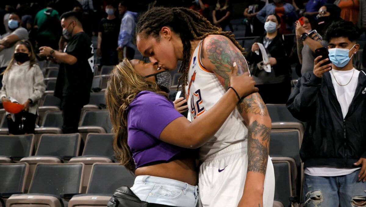Brittney Griner Net Worth, Wife, Salary, Age, And More!