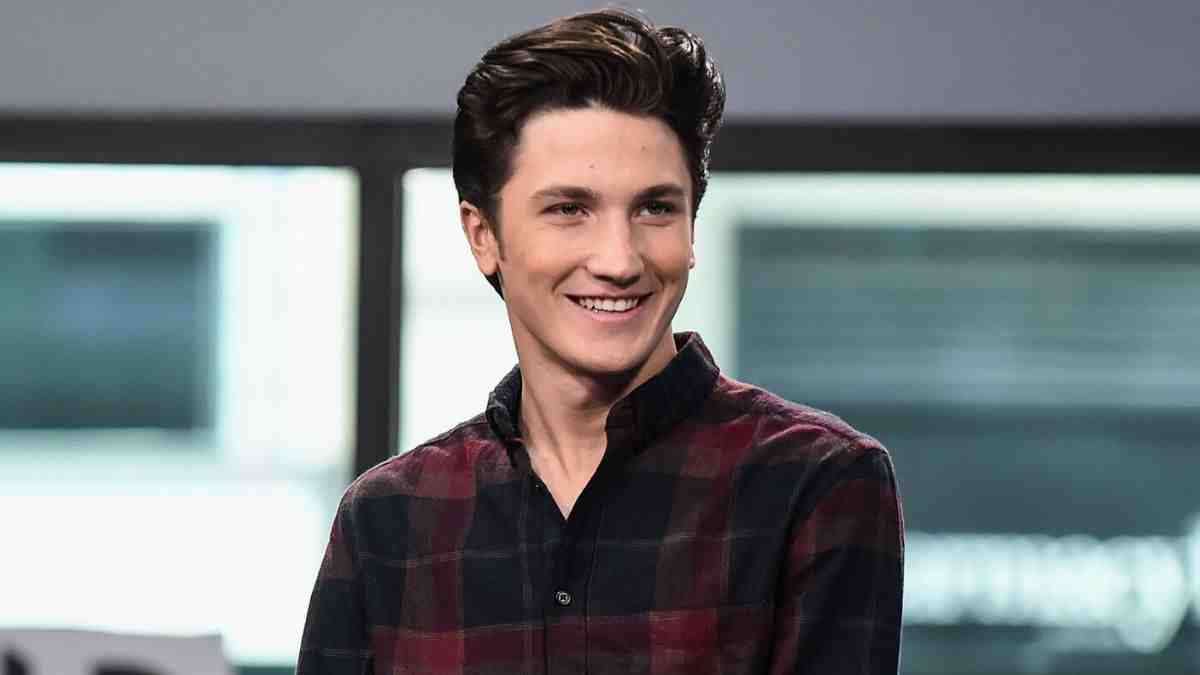 Who Is Drake Milligan? Net Worth, Age, Bio, Band, Instagram