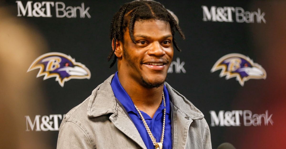 Lamar Jackson Net Worth Age, Height, Bio & More! Chamberlainsun