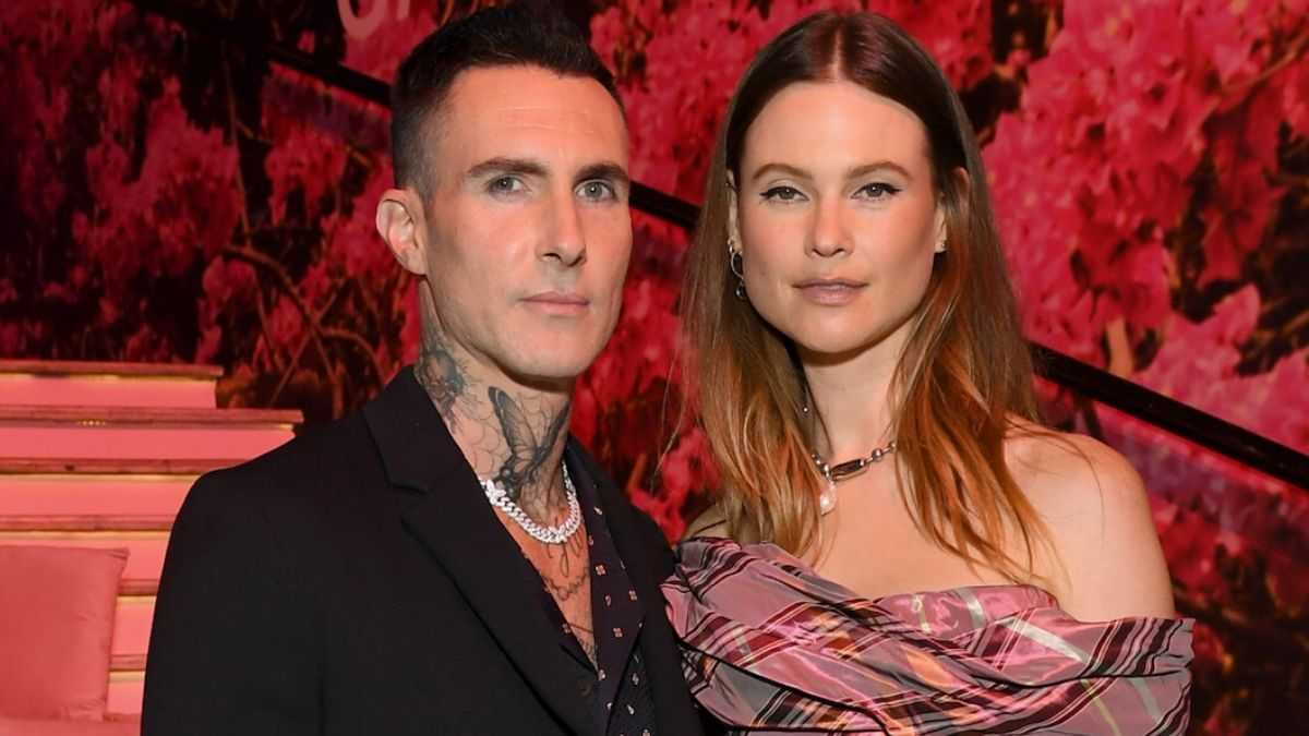 Adam Levine Accused Of Flirting With More Women