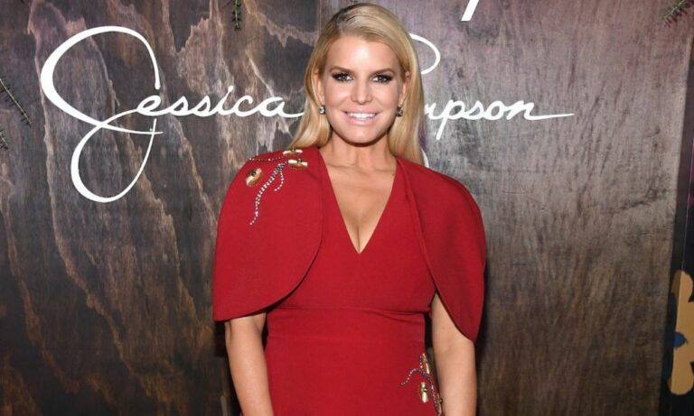 Jessica Simpson Net Worth Age Sources Of Income