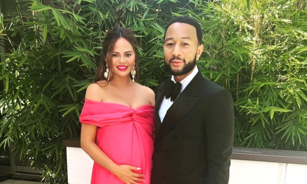 Chrissy Teigen Can 'Finally' Feel Baby No Need to Text Doc
