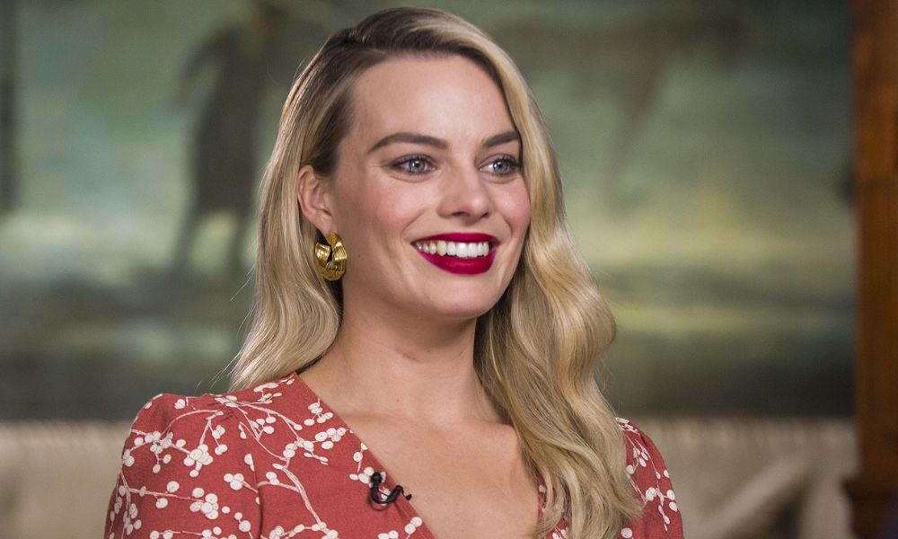 Margot Robbie Sources Of Income 